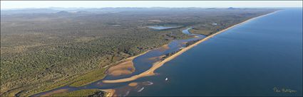 Deepwater Creek to Agnes Water Town of 1770 - QLD (PBH4 00 18074)